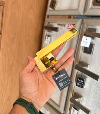 425bc15a-9ddc-4cbf-a096-a72e349fd60f