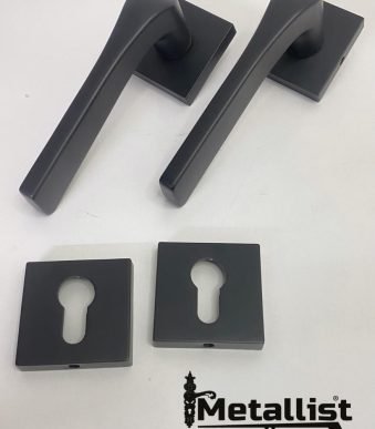 f5ba53c2-d6b1-4950-902e-a826d6b13ae4